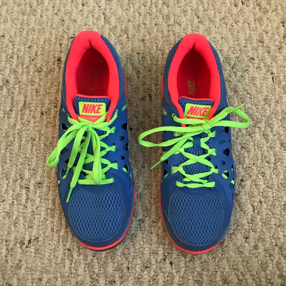 Nike Women’s Tennis Shoes